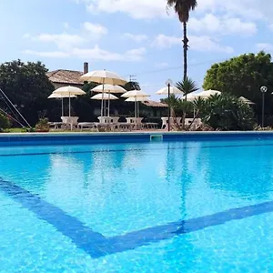 Relax סירקוזה