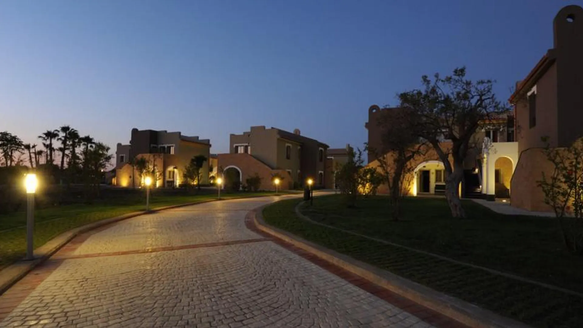 Le Residenze Archimede Aparthotel Syracuse 4*,  Italy